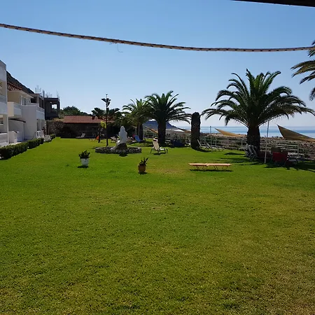 Ξενοδοχείο με διαμερίσματα Marina Bay 4*