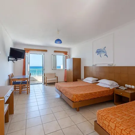 Ξενοδοχείο με διαμερίσματα Marina Bay 4*