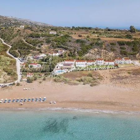 Ξενοδοχείο με διαμερίσματα Marina Bay 4*