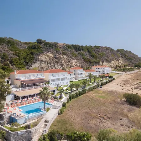 Marina Bay Aparthotel 3*